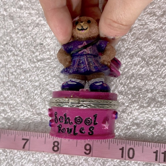 Vintage ‘99 Claire’s Purple and Pink Bear Trinket Box Collectible - Picture 5 of 9